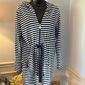 Apt 9 Women’s Swim Cover-up EUC